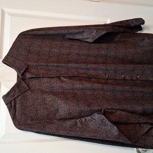 L mens Synergy button front long sleeve shirt 4XL. Nice